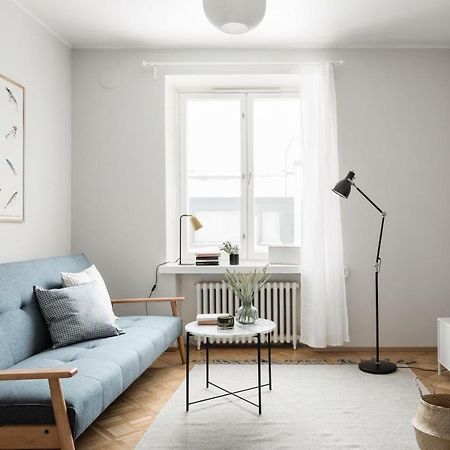 Central 2-Bedroom Design Apartment هلسنكي المظهر الخارجي الصورة